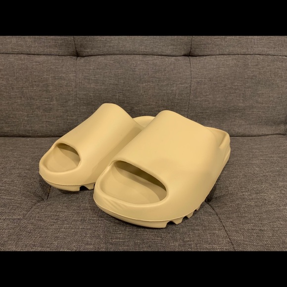 yeezy slide desert sand mens fw6344 stores